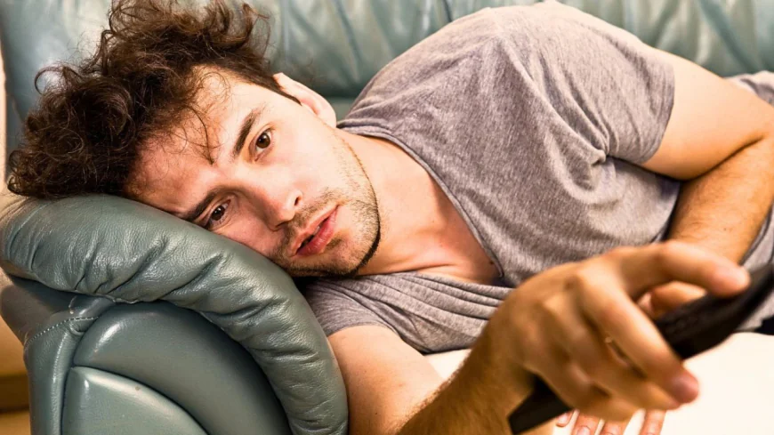 কোন ভিটামিনের অভাবে শরীর দুর্বল হয় – কারণ, লক্ষণ ও সমাধান