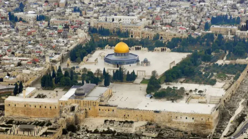 আল আকসা মসজিদ কোথায় অবস্থিত